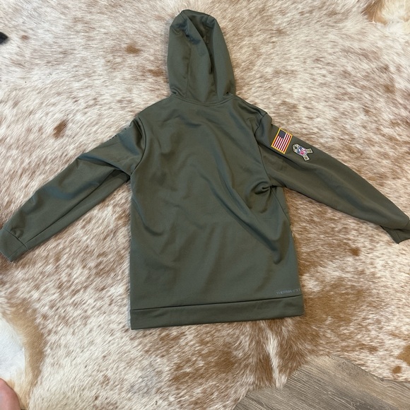 NFL Olive Green Camo-Trim Therma-Fit Hoodie - Picture 3 of 4